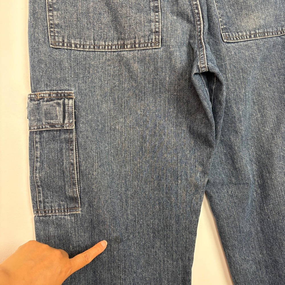 Wrangler Men Cargo Jeans 34x30 Blue Denim Utility Workwear Relaxed Western Baggy - Picture 6 of 14